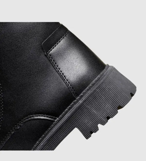 Winterstiefel aus schwarzem Leder - Delphine Zendoo.de