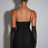 Anna| Glitzerndes Mini-Kleid mit Handschuhen