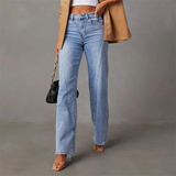 Weit geschnittene Jeans mit hoher Taille – Moderner Denim im Vintage-Stil