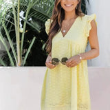 Sommerkleid mit Lochstickerei und V-Ausschnitt – Lockerer Schnitt