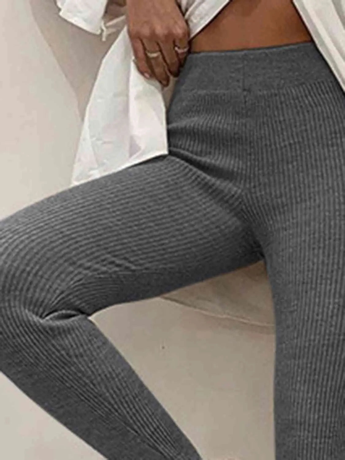 Clara | Gerippte Mid-Waist-Leggings – Komfort und Stil für Jeden Tag Zendoo.de