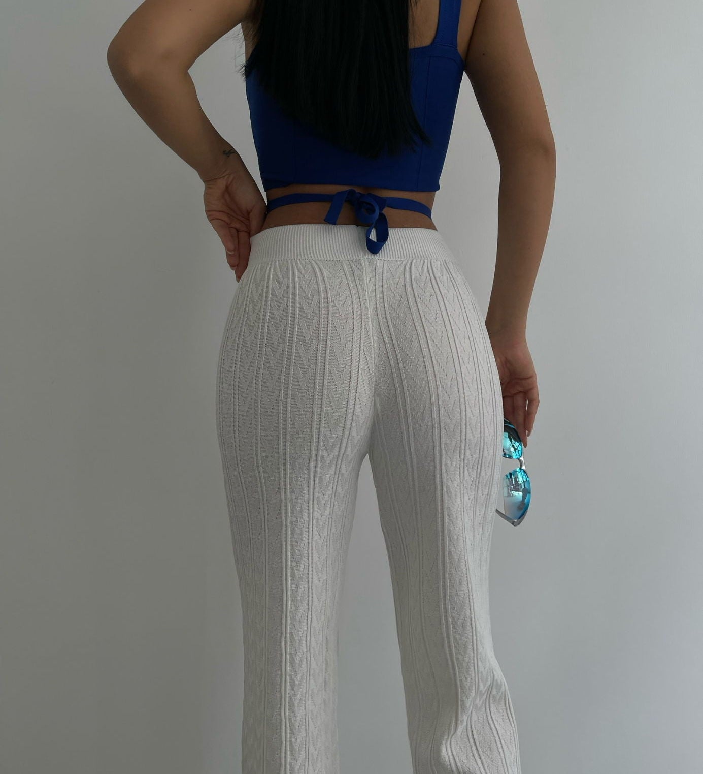 Ella | Elegante weiße gehäkelte Hose