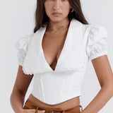 Gertrud | Elegantes Weißes Korsett-Top mit Puffärmeln und Wellensaum-Kragen