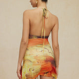 Mira | Asymmetrischer Seitenschlitz Neckholder-Minikleid mit Kunstdruck