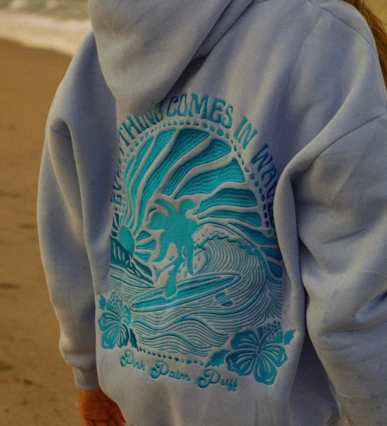 Surf Wave Kapuzenpullover mit Stickerei – Lässiger Hoodie im Strandstil