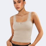 Lea | Romantisches Ripp-Tanktop mit Spitzenbesatz