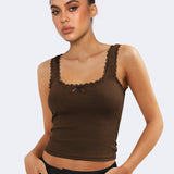 Lea | Romantisches Ripp-Tanktop mit Spitzenbesatz