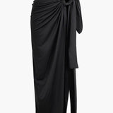 Selene | One-Shoulder Bandeau-Top & Drapierter Maxirock – Perfekt für stilvolle Auftritte