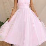 Elegantes Tüllkleid – Halterneck Midikleid mit A-Linie & Schleierkragen