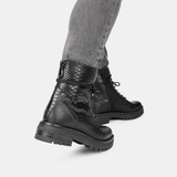 Essie | Stylische Stiefel