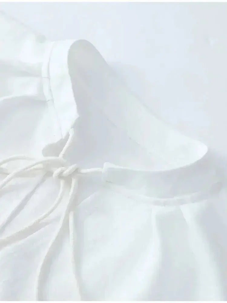 Zoë | Stilvolle weiße Rüschen Shorts Set Zendoo.de