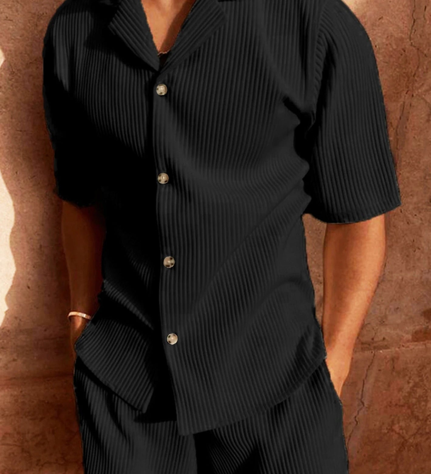 Herren Sommer Set – Kurzarmhemd & Shorts mit modernem Streifen-Design