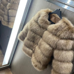 Lacy | Hochwertige Kunstfell-Jacke – Edles Design für Eleganz und Komfort Zendoo.de