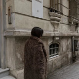 Caroline | Brauner Plüschmantel mit weichem Fellgefühl