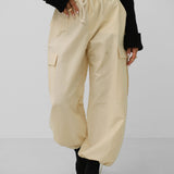 Ava | Damen Cargo-Jogger in Gelb