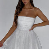 Katrina | Schulterfreies Minikleid mit Glitzerdetails und Ausgestelltem Rock