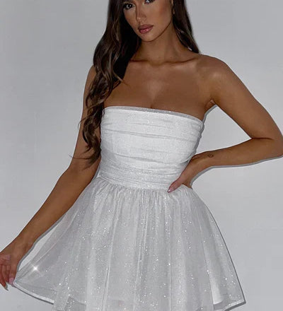 Katrina | Schulterfreies Minikleid mit Glitzerdetails und Ausgestelltem Rock