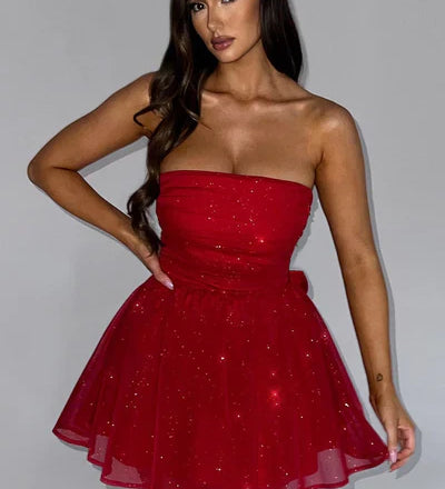Katrina | Schulterfreies Minikleid mit Glitzerdetails und Ausgestelltem Rock