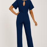 Eleganter Jumpsuit mit Taillengürtel – Figurbetont & Stilvoll