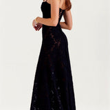 Weißes Boho-Maxikleid mit Schmetterling-Muster | Ibiza-Stil