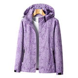 Sanne Outdoor Jacke mit Kapuze – Stilvolle Übergangsjacke für Alltag & Freizeit