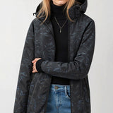 Sanne Outdoor Jacke mit Kapuze – Stilvolle Übergangsjacke für Alltag & Freizeit
