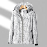 Sanne Outdoor Jacke mit Kapuze – Stilvolle Übergangsjacke für Alltag & Freizeit