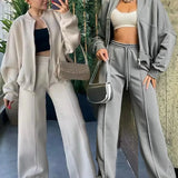 Gemütliches Zweiteiler Set mit Zip-Jacke und weiter Hose – Loungewear & Streetstyle