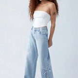 Trendige Wide-Leg Jeans mit Herz-Patch-Details