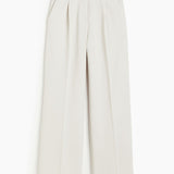 Weite Damenhose mit Bundfalten und geradem Schnitt