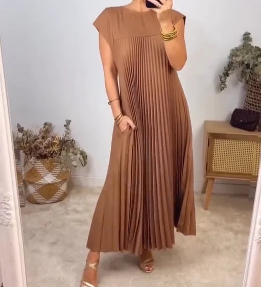 Elegantes Plisseekleid in Beige – Ärmelloses A-Linien Midikleid mit Struktur & Taschen