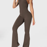 Serafina | Backless Flare Jumpsuit mit verstellbaren Trägern